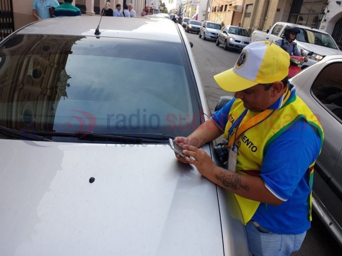 ESTACIONAMIENTO MEDIDO