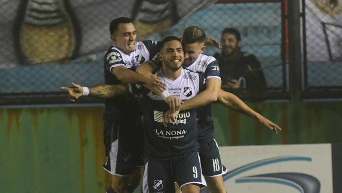 BANFIELD LAMADRIDCopa Argentinafoto MARCELO CARROLL