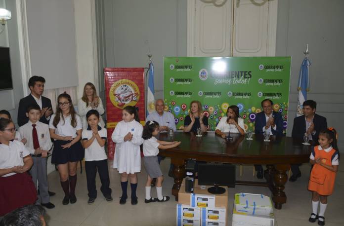 entrega equipamiento-escuelas-30-11-18_2