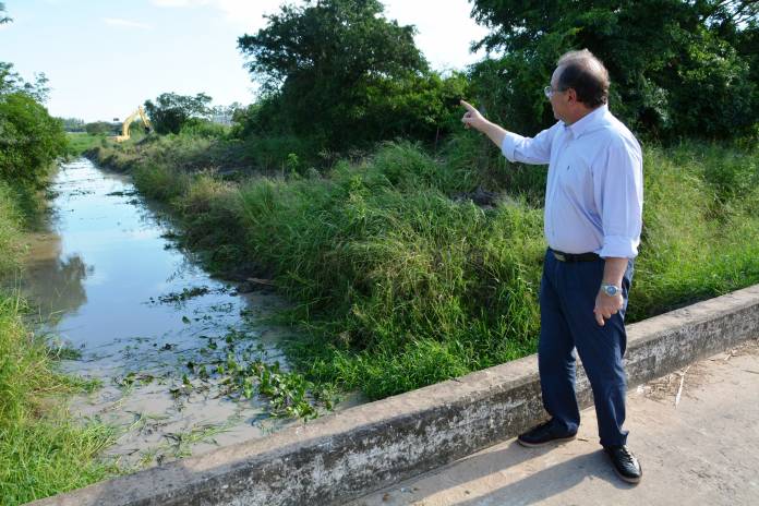 752a3c8c-d962-4f46-b4ff-8ebcfacc054b