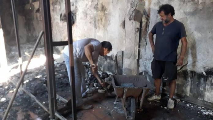 puesteros incendiados1