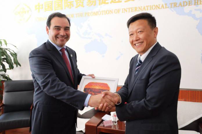 Valdés en China (2)