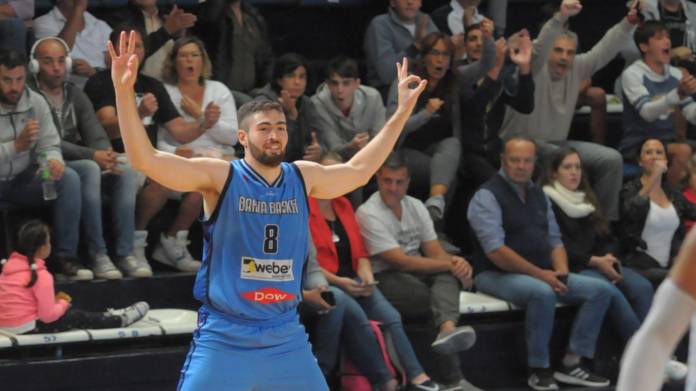 776F7BED-E37A-4A61-B6CA-38DE5D48ACEB