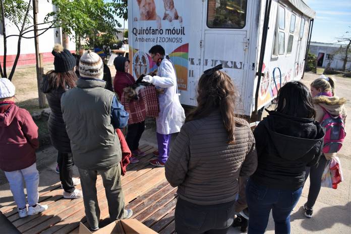 296d0cac-bfce-4d72-8b40-2d2563f9c16e