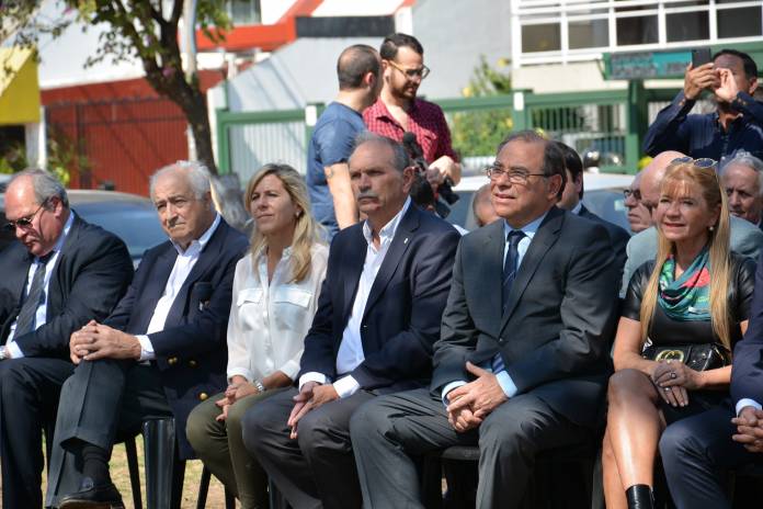 867a9115-8805-428c-a4a2-44e2991c0436