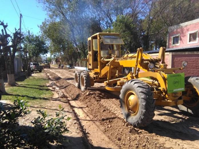 41244111_10216918385980859_6549907082965942272_n