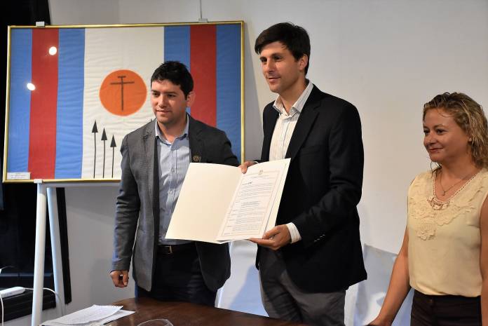 7f0b772d-a133-4c5a-8b71-16f519490b72