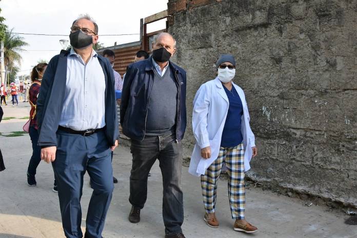 42d7253d-2b66-45e0-b996-f2480165aa72