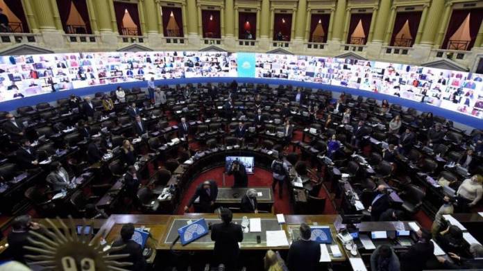 sesion-diputados-20200521-960295