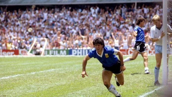 festejo-maradona_862x485