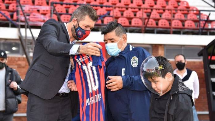 maradona-tinelli_862x485