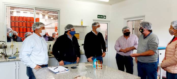 f169aec7b79dfc0d76cd83db86ca30815bcd4d48