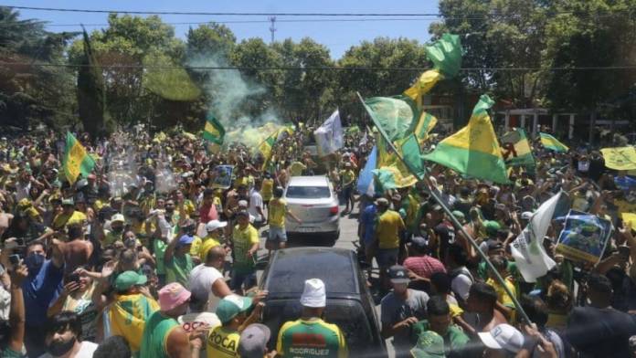 defensa-campeon-caravana_862x485