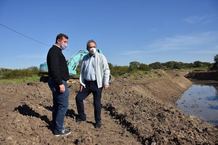 9679c6b8-99fe-6017-8865-2b4097aa5031