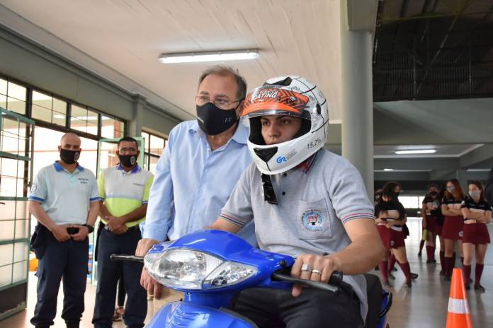 80de528e-3c54-55e5-1898-646b6b460dc7