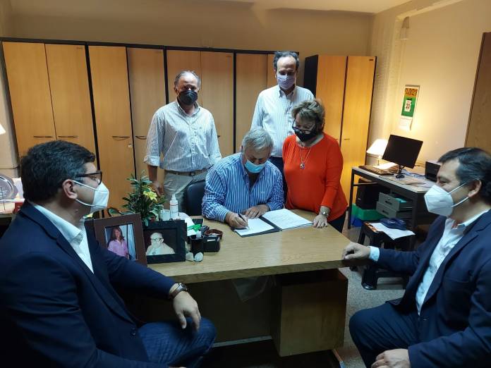 Firma de compra de terreno