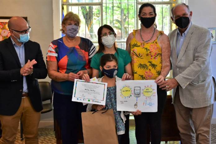 5adeaa60-90fd-8786-0084-2d6e7fb5a885