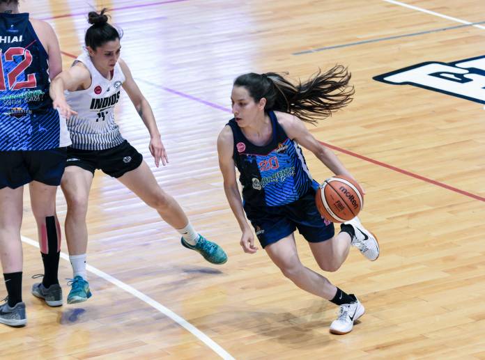 Liga Femenina 2021 - Corrientes Basquet v Los Indios