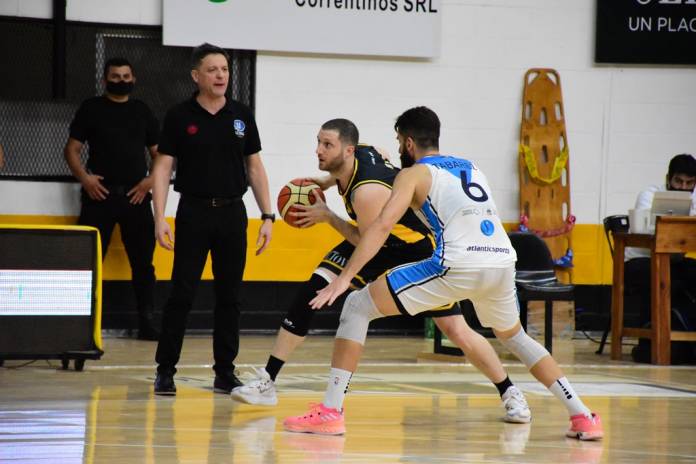 Liga Nacional 2021_22 - Comunicaciones v La Union