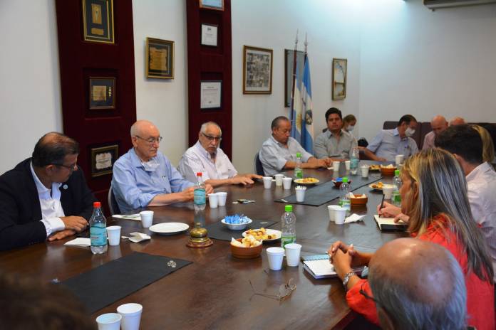 Reunión en APICC (1)