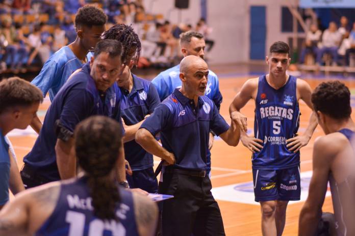 Liga Nacional 2021_22 - Regatas v Ferro