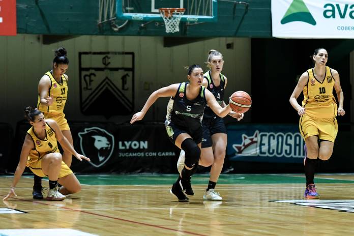 Liga Femenina 2022 - Corrientes Basquet v Berazategui