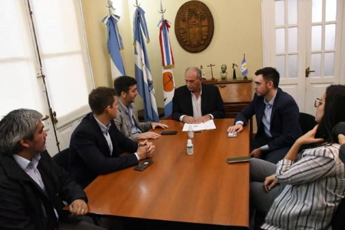 1ffb0a06-5d96-f5ad-ffd2-0c8749939d79