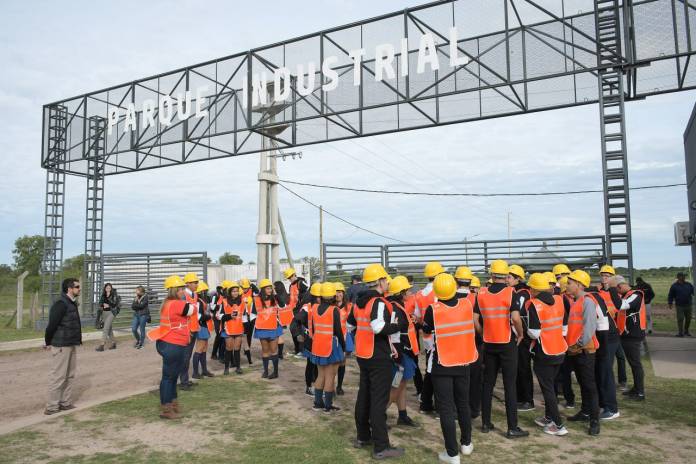 9b5ffcf4-d1da-e90c-1349-2753d1dec1b0