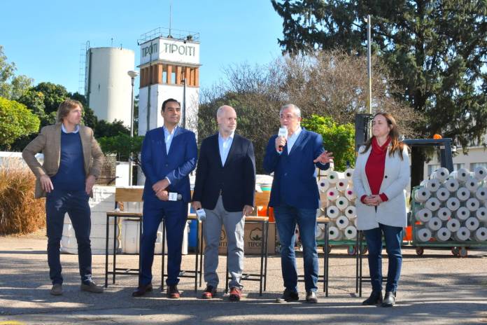 Valdés junto a Larreta y Morales (15)