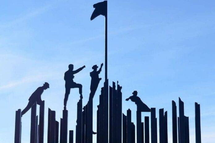 Defensa-de-la-educacion-publica-696x464