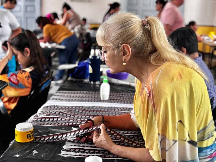 7e6f44e7-569e-f365-cc75-887a94dcaee2