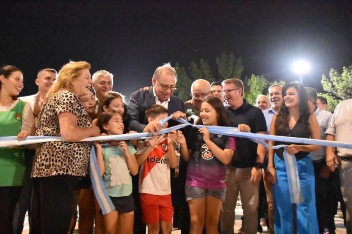 0d2d6308-1e40-5486-9d75-a5f06dc99266