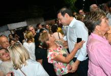 Valdes recorre el interior, con las valijas para ir a India a conseguir inversiones