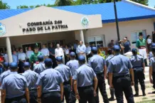 En Paso de la Patria, Valdés entregó 10 viviendas e inauguró una nueva Comisaría