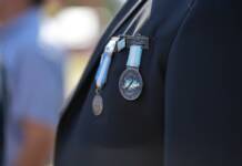 El intendente Polich encabezó el acto homenaje a los veteranos y caídos en Malvinas